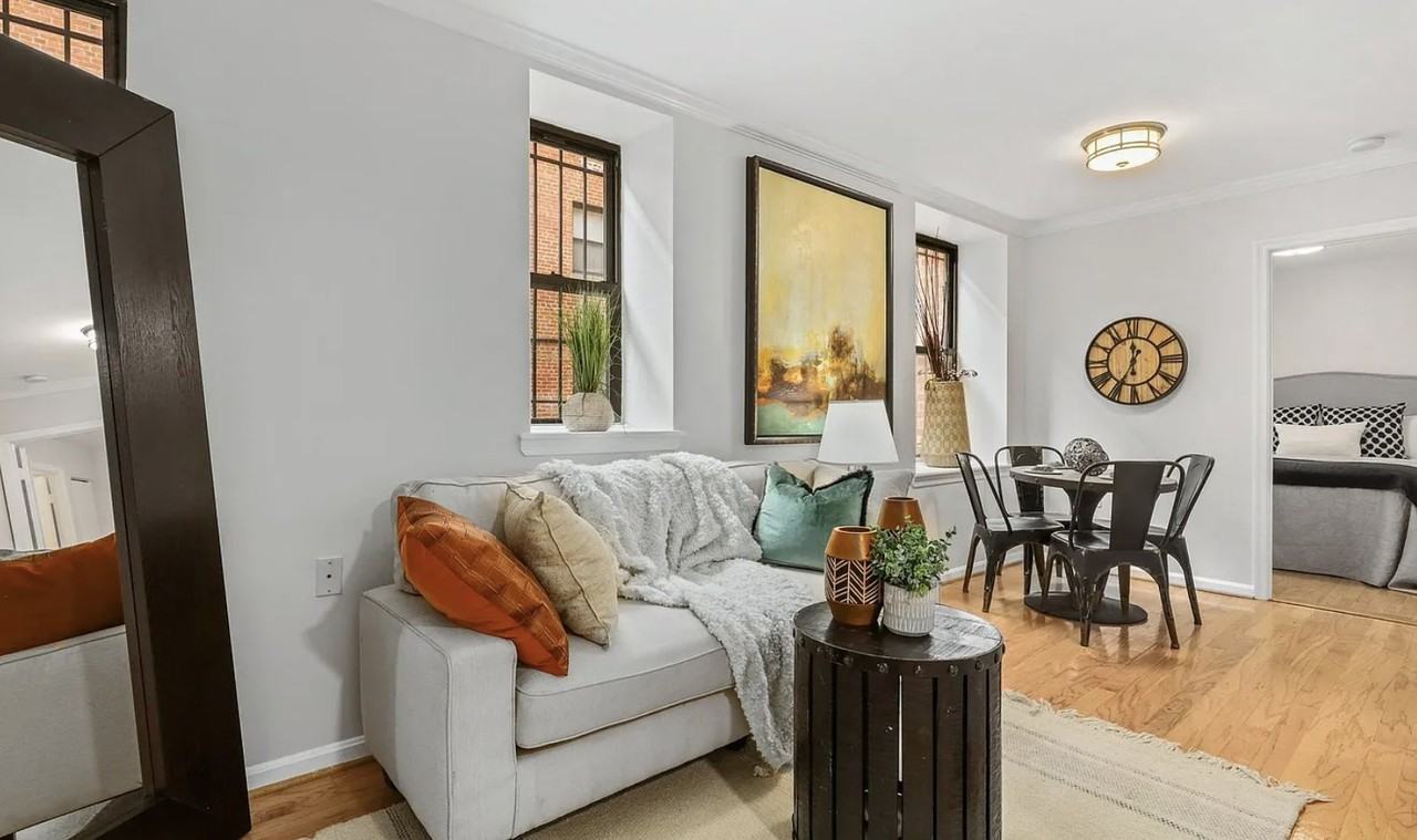 1436 Meridian Pl Nw #104 - Photo 3 of 23