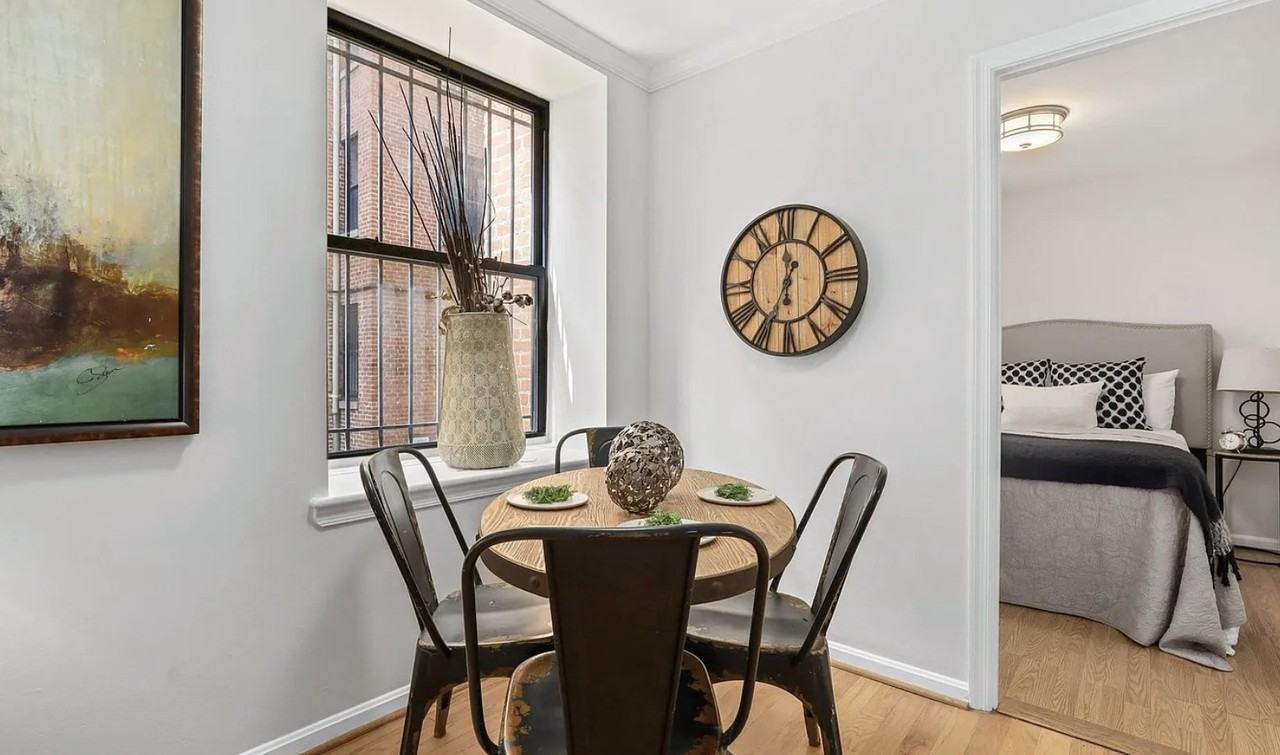 1436 Meridian Pl Nw #104 - Photo 5 of 23