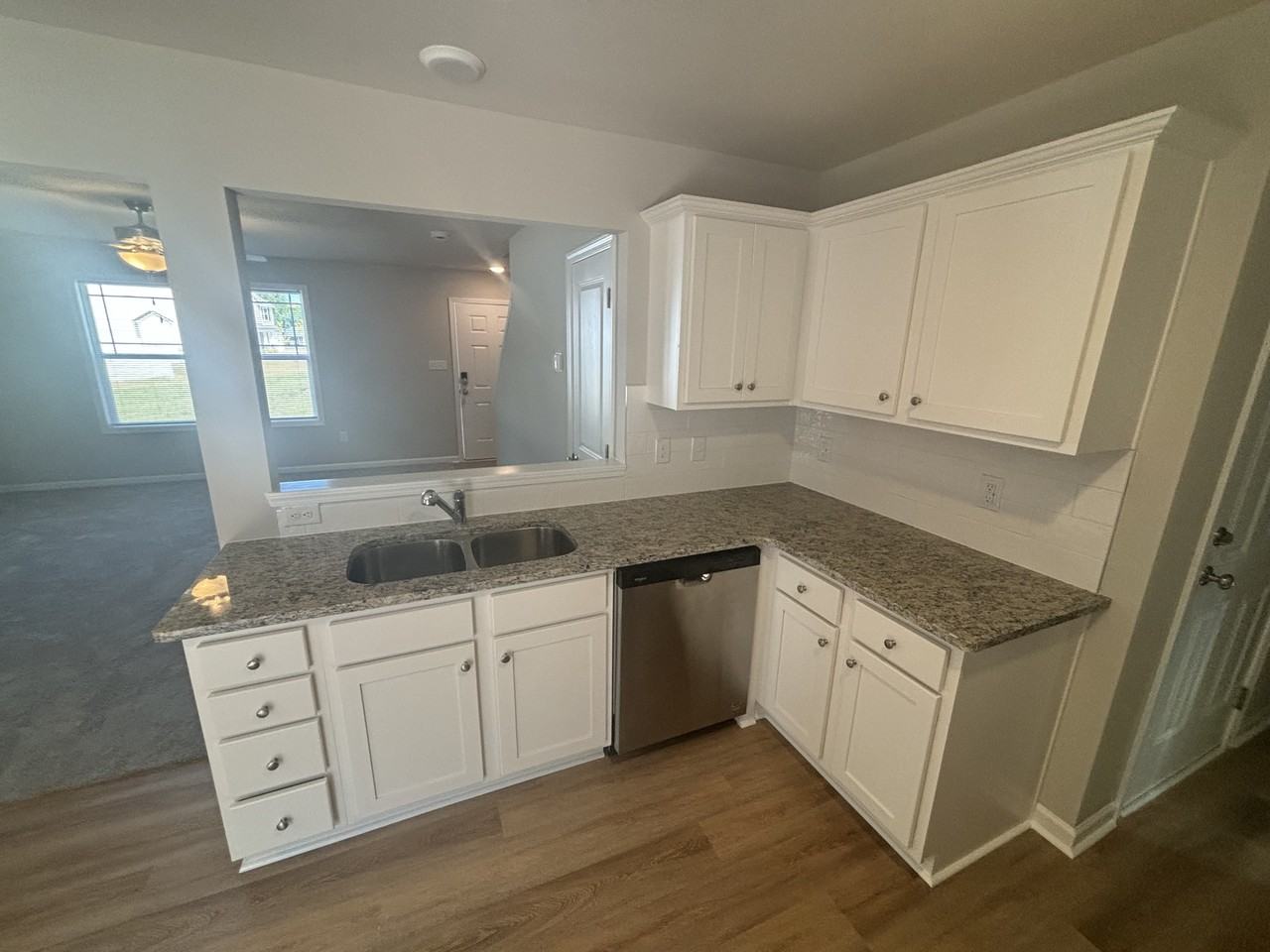 100 Disc Dr #1 - Photo 5 of 35