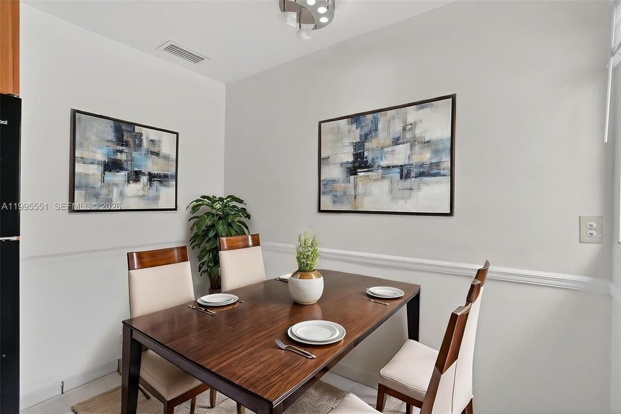 14722 Southwest 110th Terrace #0 - Photo 3 of 37