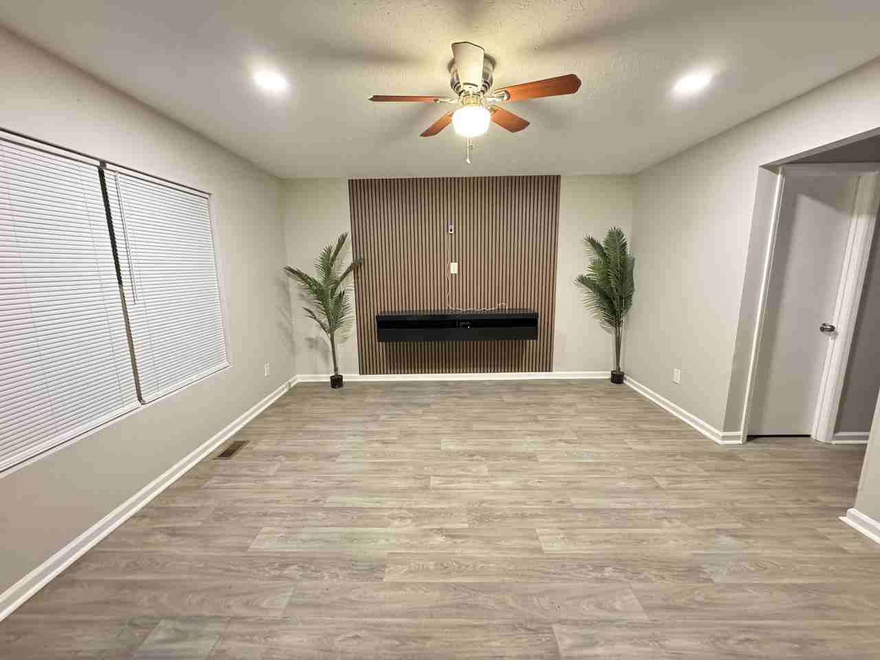 846 School RoadUnit A #A - Photo 3 of 20