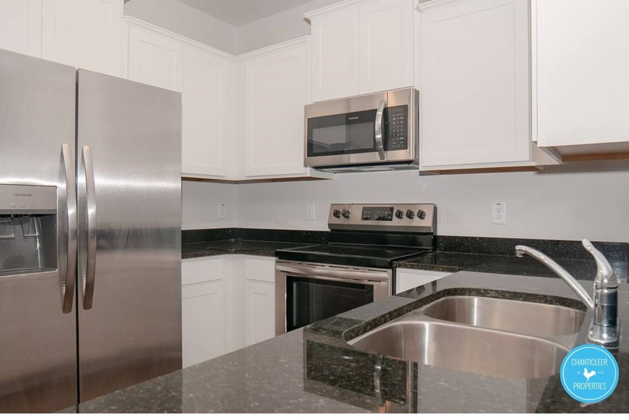 2474 Ashton Park Ln #1 - Photo 3 of 39