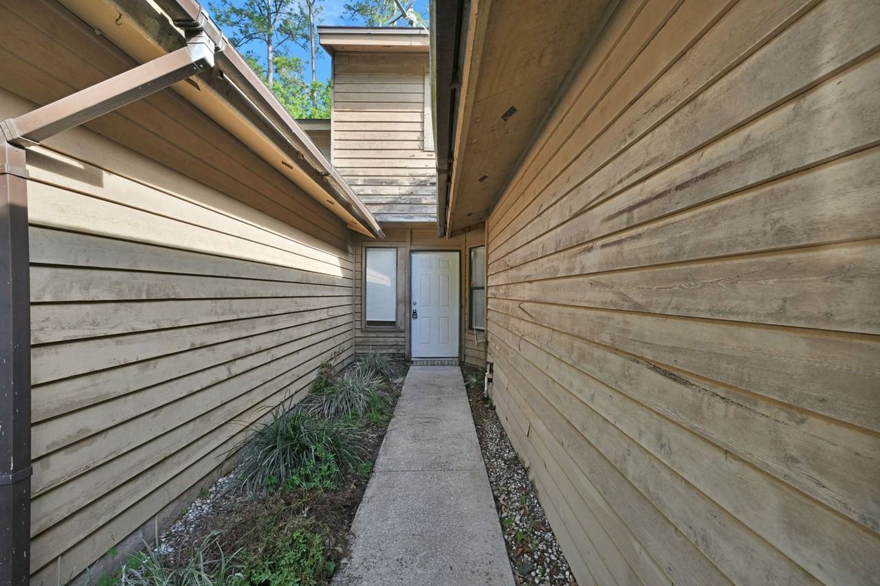 4317 Windergate Ct - Photo 3 of 25