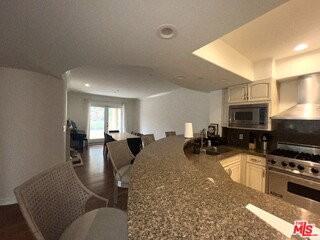 1000 Granville Ave #105 - Photo 7 of 8