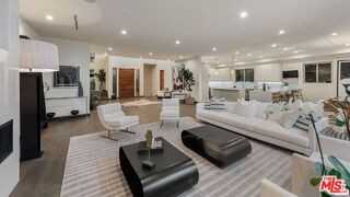 2408 Castle Heights Ave - Photo 3 of 8