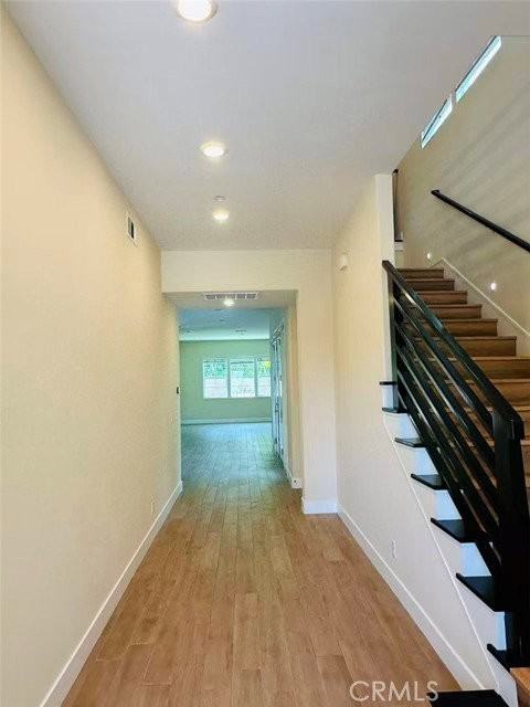 101 Pelican Ln - Photo 2 of 8