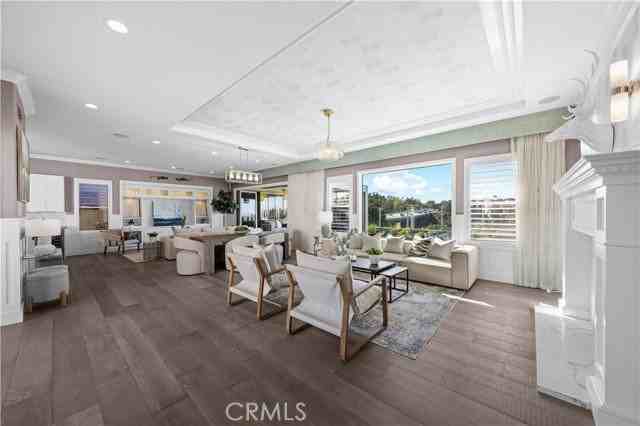 58 Victoria - Photo 2 of 8