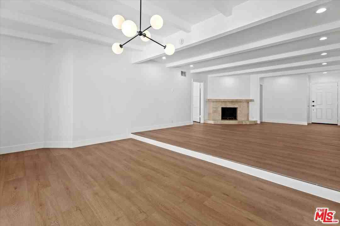 12423 Martha St - Photo 6 of 8