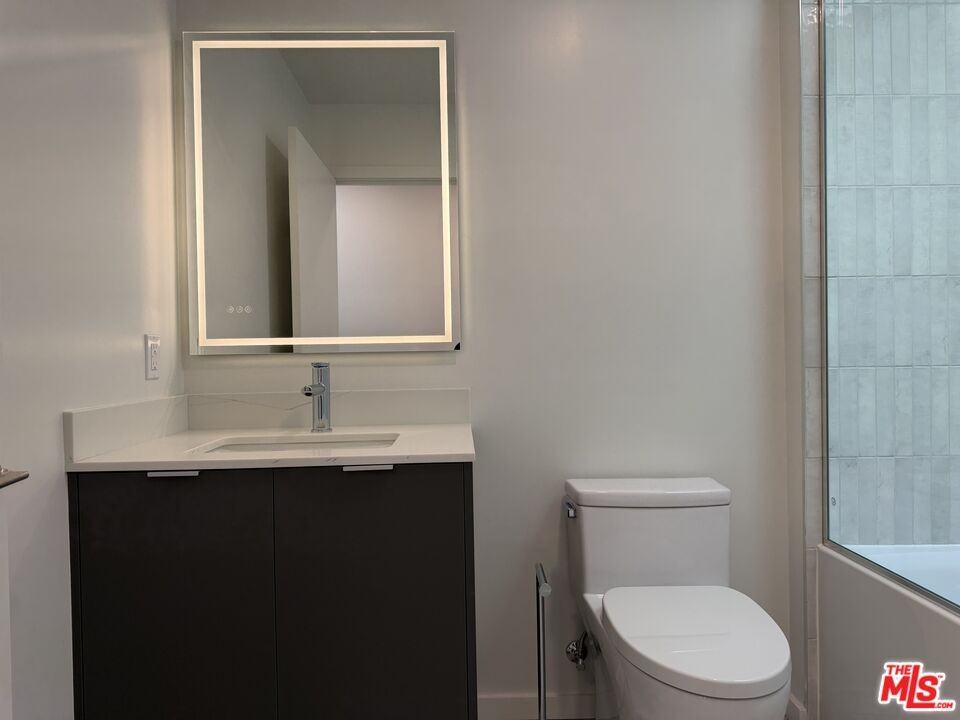 5119 Colfax Ave #301 - Photo 4 of 8