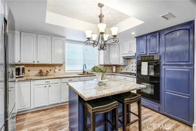 28119 Winterdale Dr - Photo 4 of 8