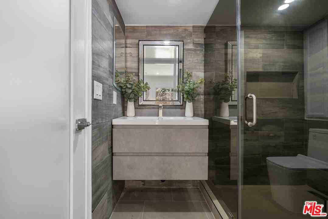 3453 Green Vista Dr - Photo 2 of 8