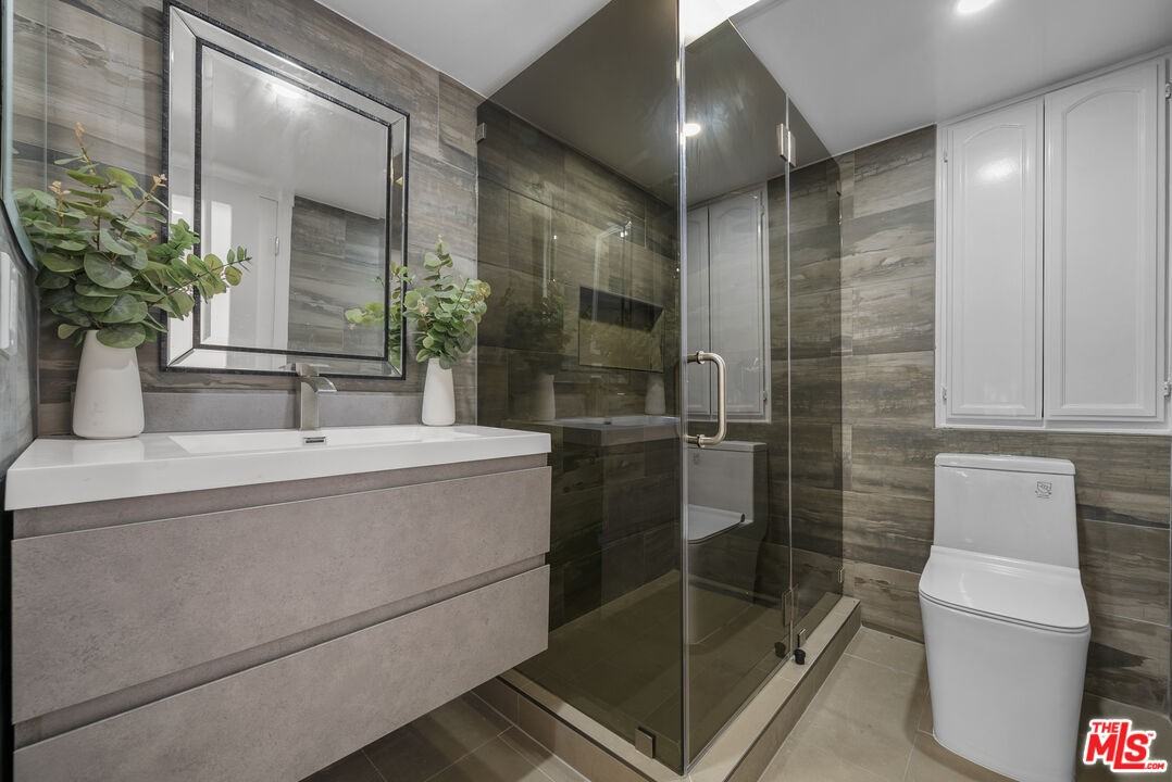 3453 Green Vista Dr - Photo 3 of 8