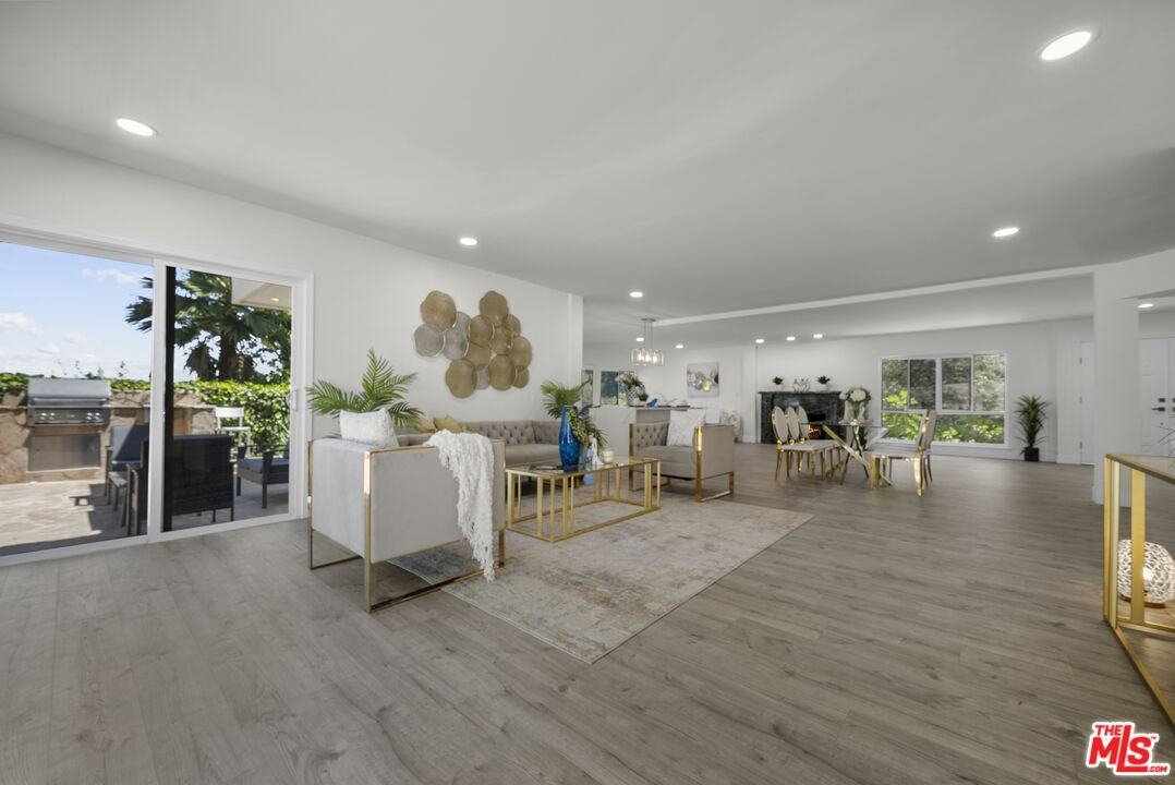 3453 Green Vista Dr - Photo 4 of 8