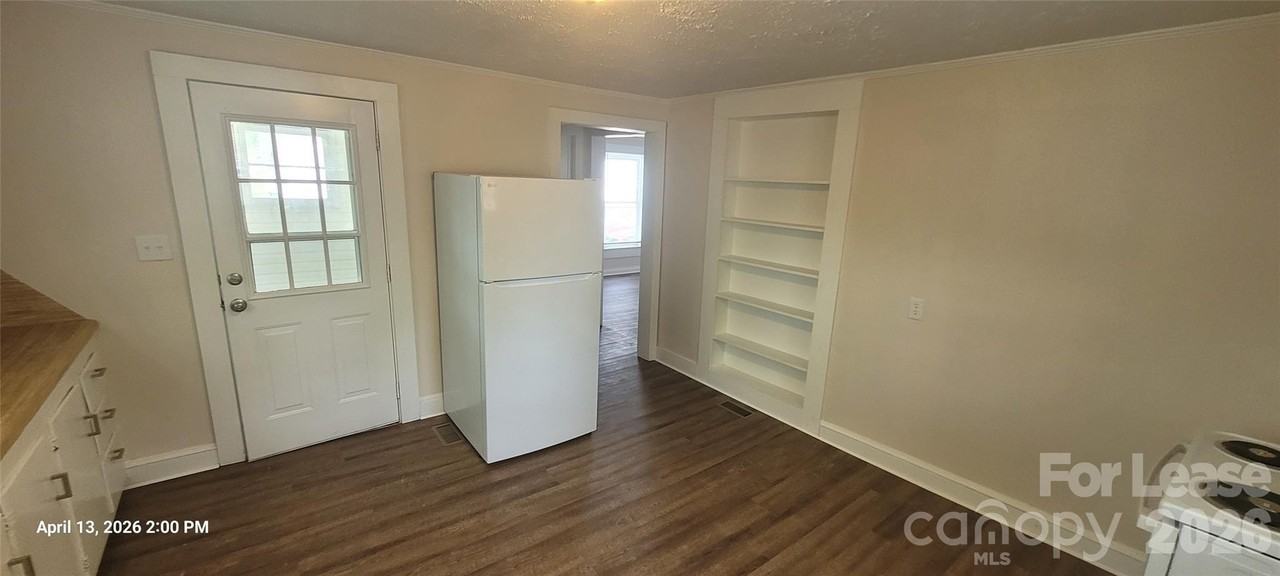 804 Klondale Ave - Photo 5 of 16