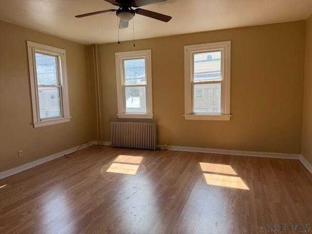 835 Bedford St - Photo 6 of 7