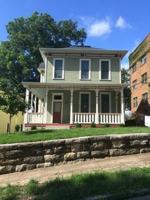 featured image of 518 E 5th St