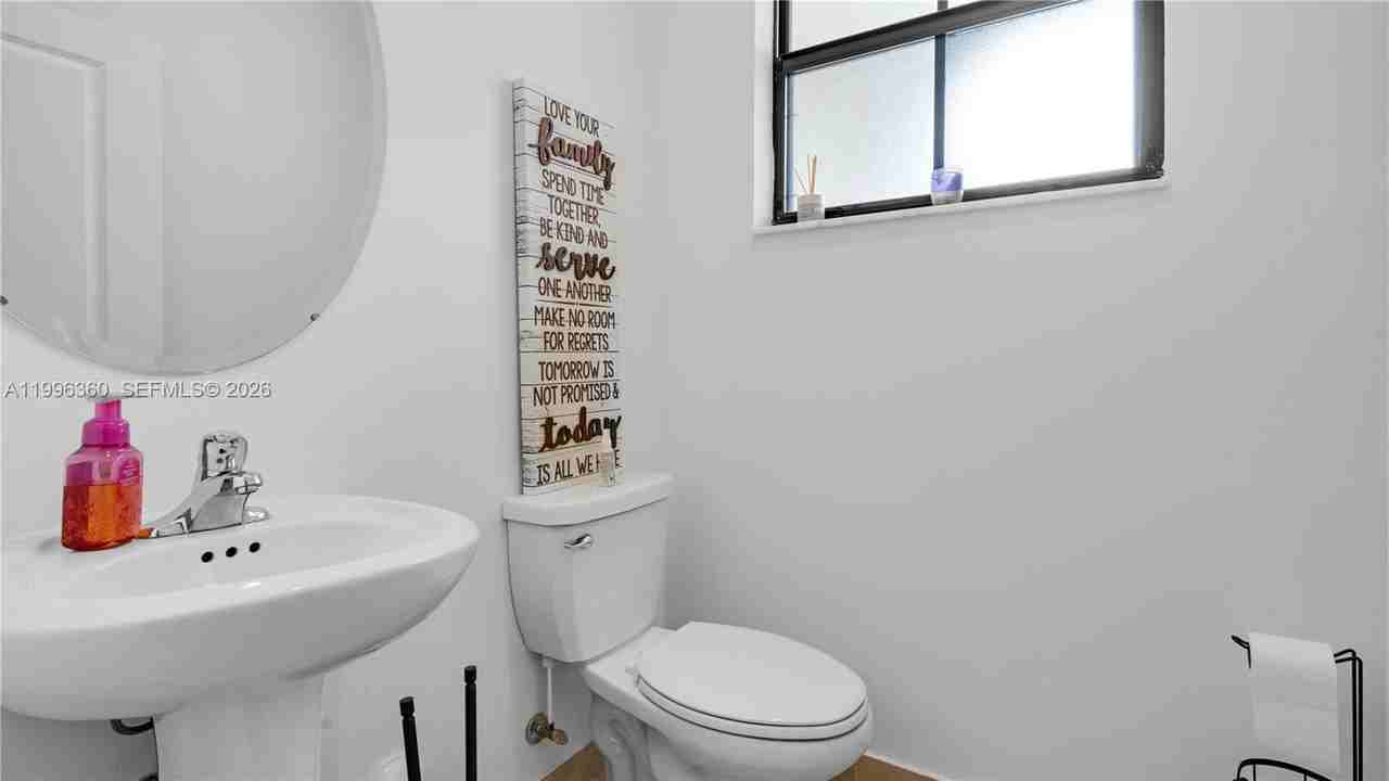 11851 Southwest 246 Terrace #0 - Photo 4 of 43