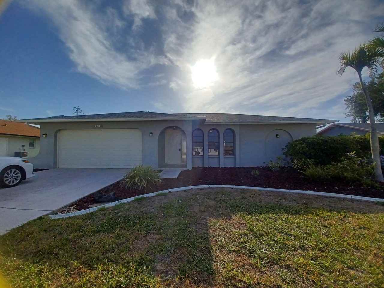 3305 Sw 7th Pl - Photo 2 of 17