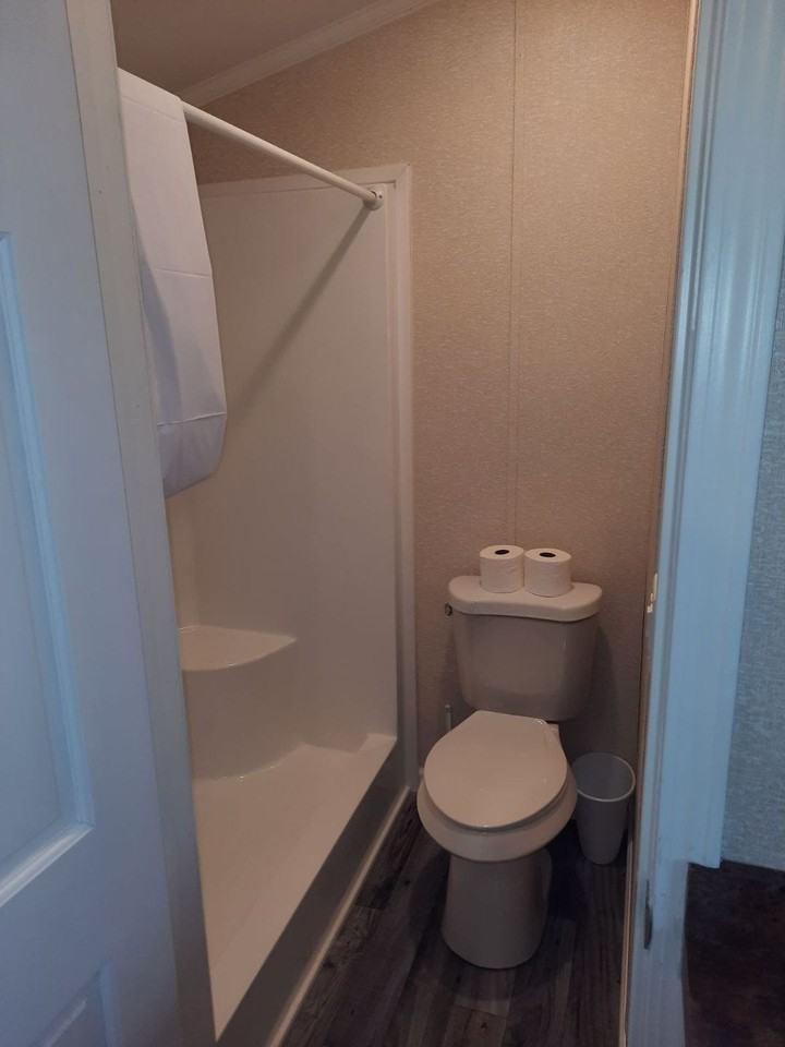 1141 Old Thomasville Rd #1141-1 - Photo 3 of 4