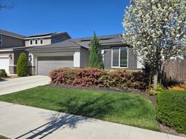 featured image of 3154 E Laura Ave