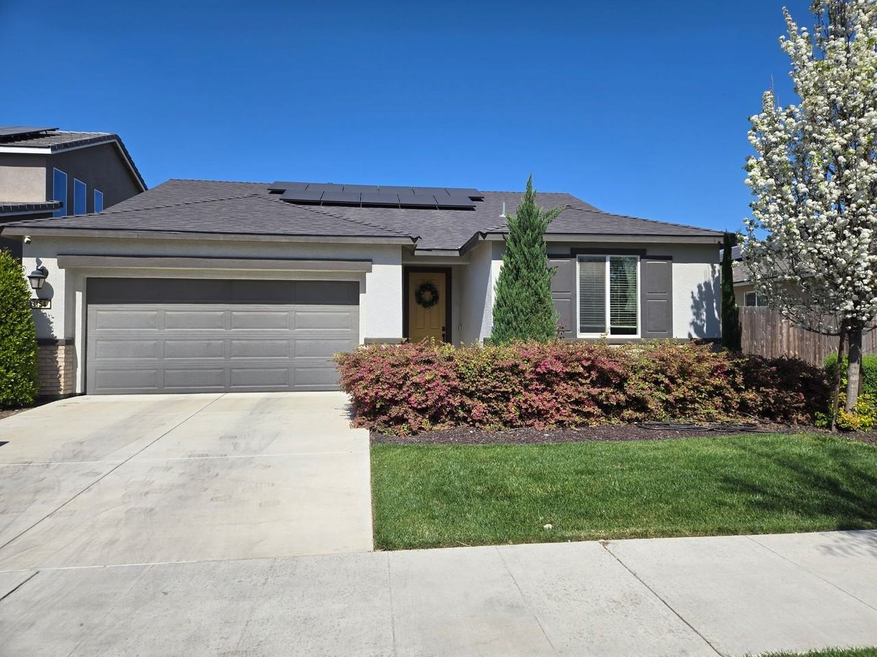 3154 E Laura Ave - Photo 2 of 2