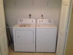 841 Northwest 10th Street - Photo 1 of 1