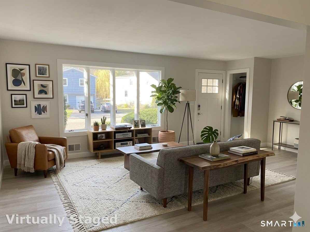 14 Amherst Rd - Photo 2 of 32