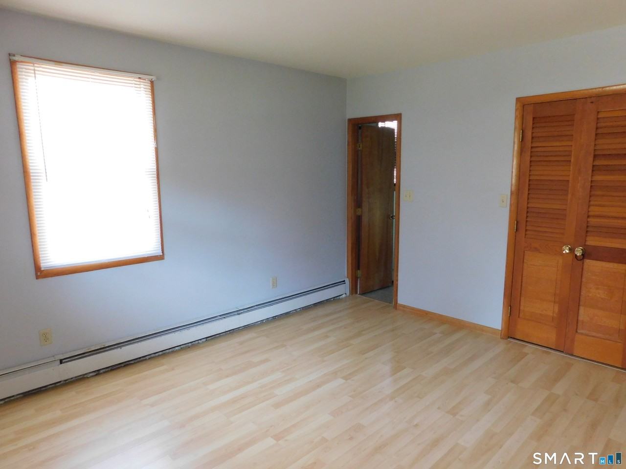 4754 Madison Ave - Photo 5 of 7