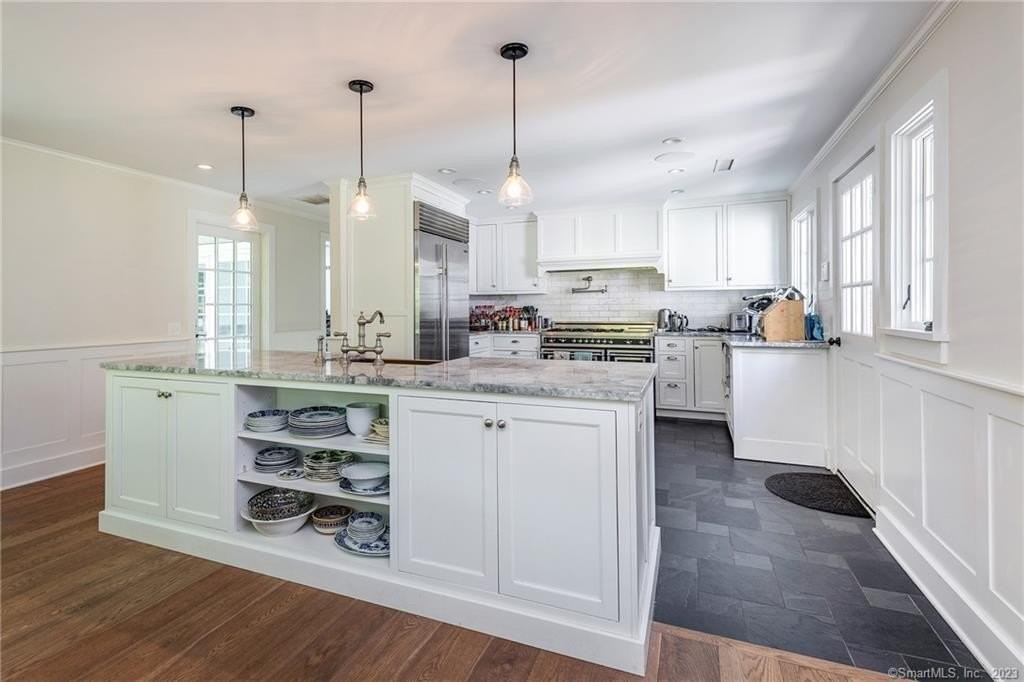 90 Sharon Mountain Rd - Photo 7 of 23