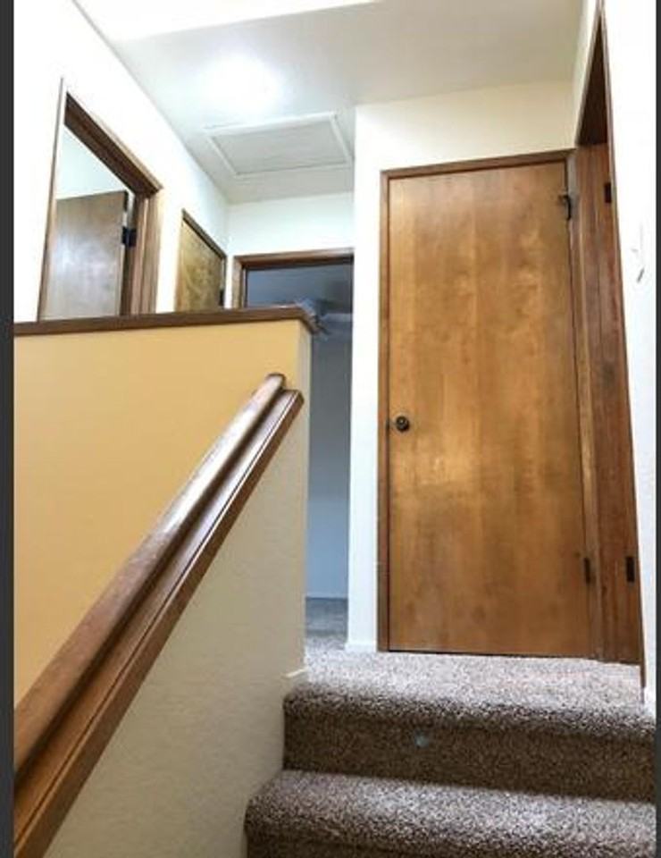 5435 W Judy Ave - Photo 6 of 9