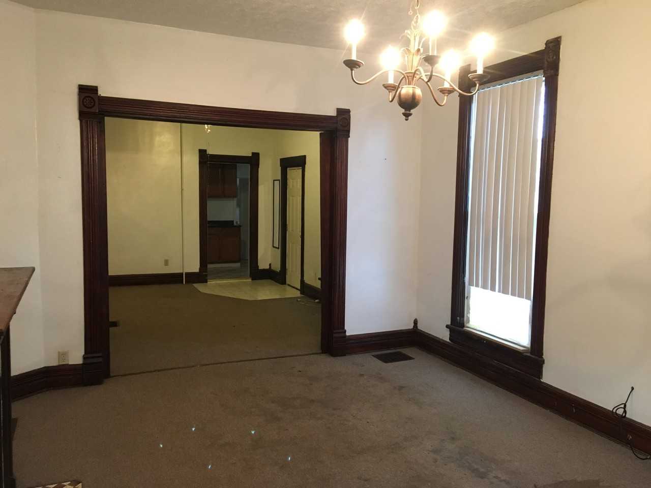 401 Harrison Ave #2 - Photo 4 of 5