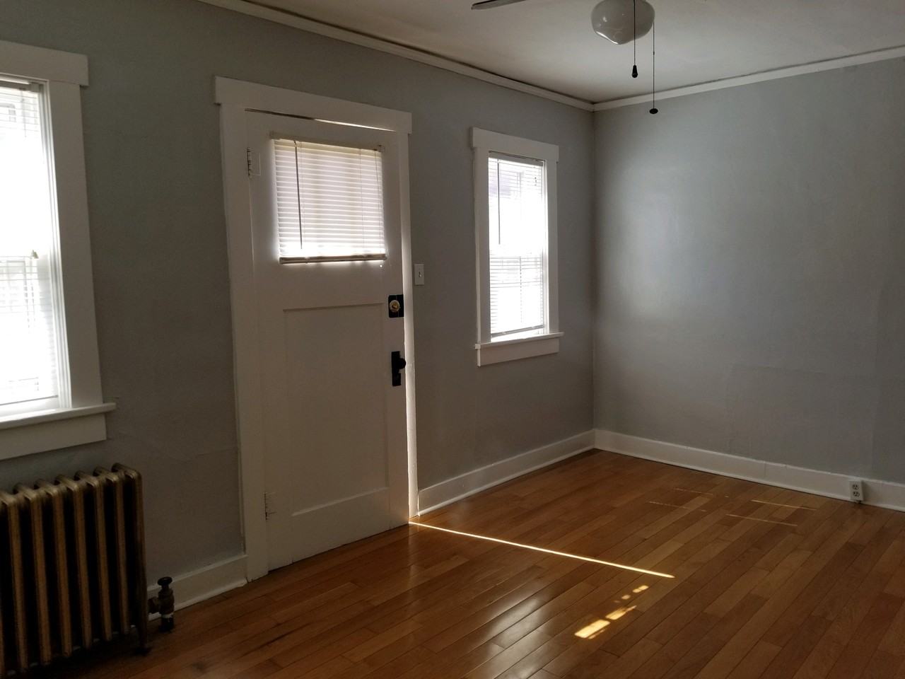 323 11th St Nw #1 - Photo 2 of 6