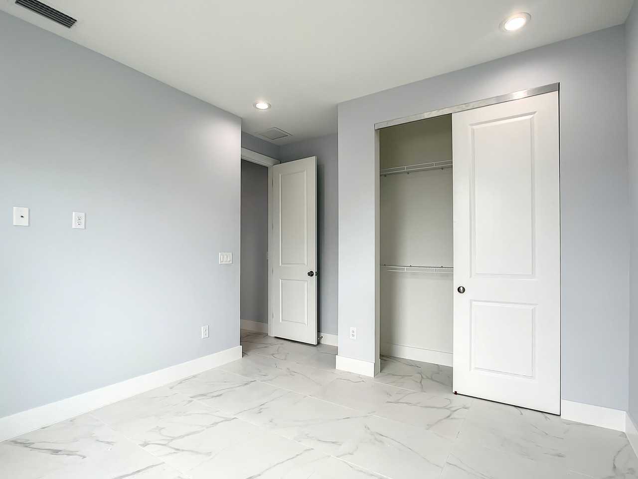 2643 47th St Sw - Photo 5 of 19