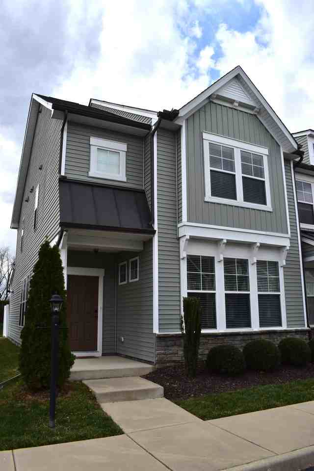 8043 Rutland Village Dr #1 - Photo 4 of 26