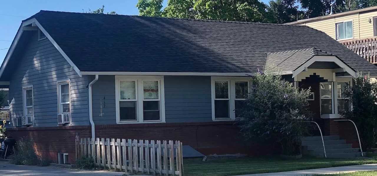 412 15th Ave S #2 - Photo 2 of 11