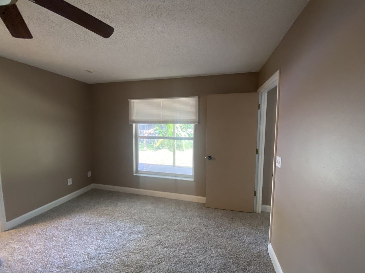 14050 Ithaca Way - Photo 3 of 10