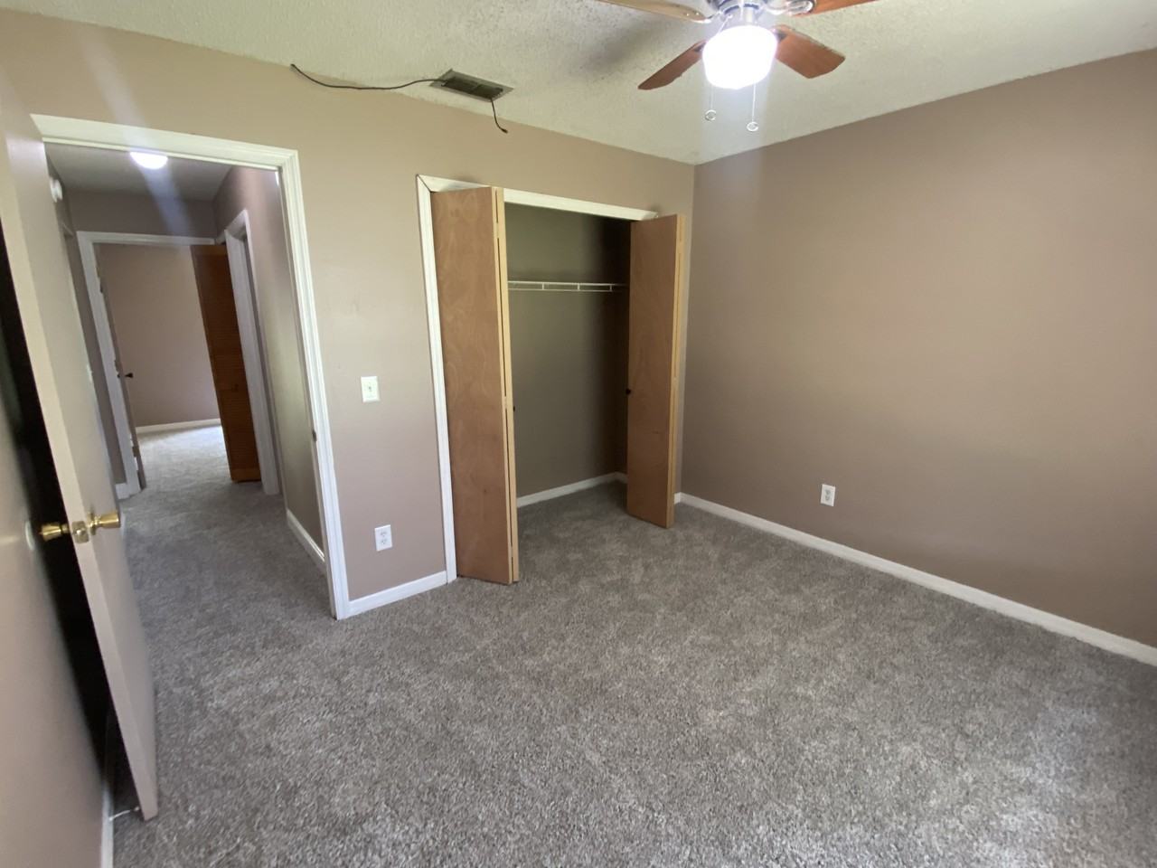 14050 Ithaca Way - Photo 7 of 10