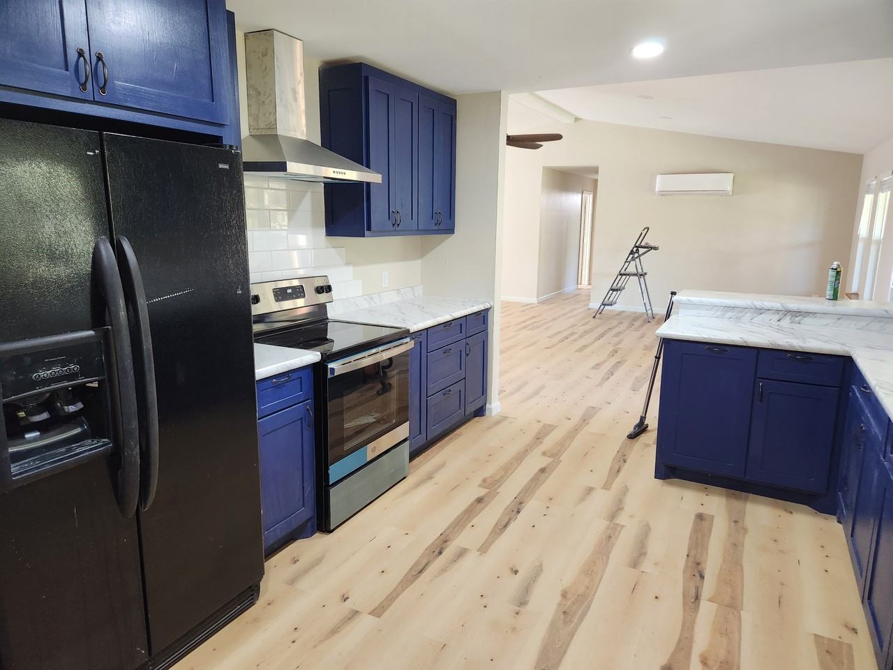 115 E Justice Rd - Photo 5 of 17