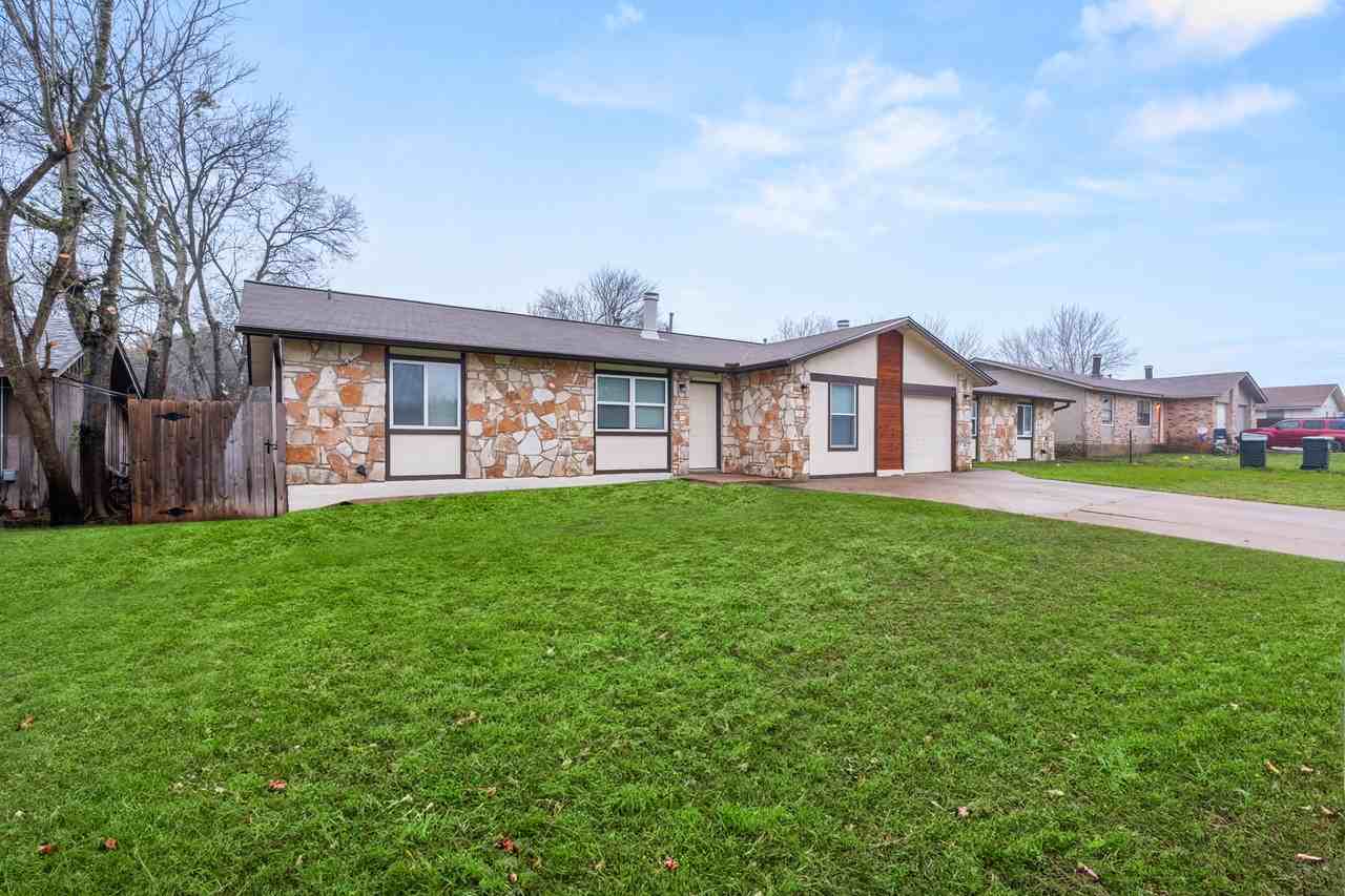 10511 Man O War Ave #A - Photo 2 of 15