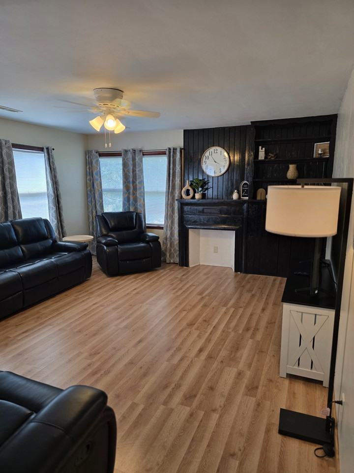 310 Cottage Ct #1 - Photo 6 of 14