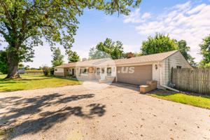 featured image of 4501 E Kuhn Rd