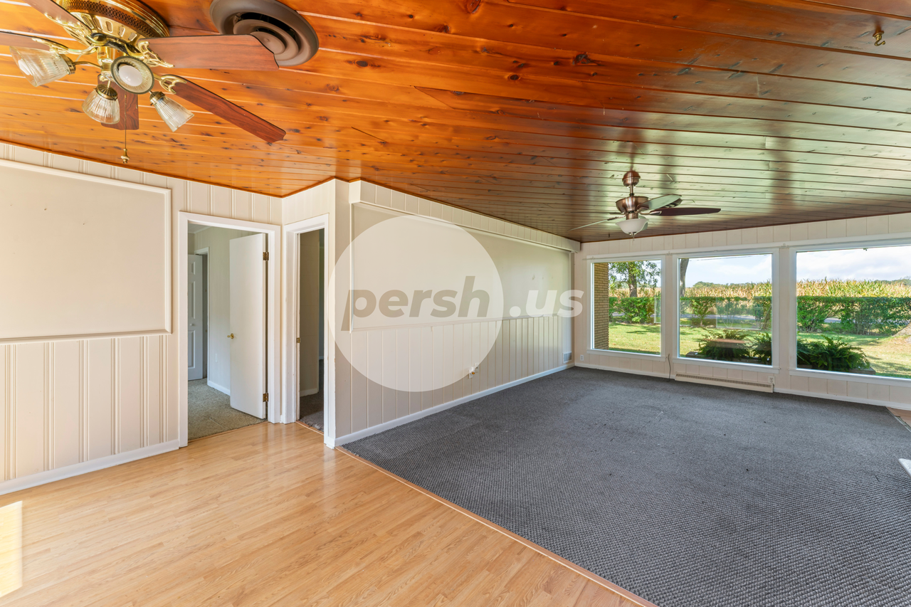 4501 E Kuhn Rd - Photo 6 of 26