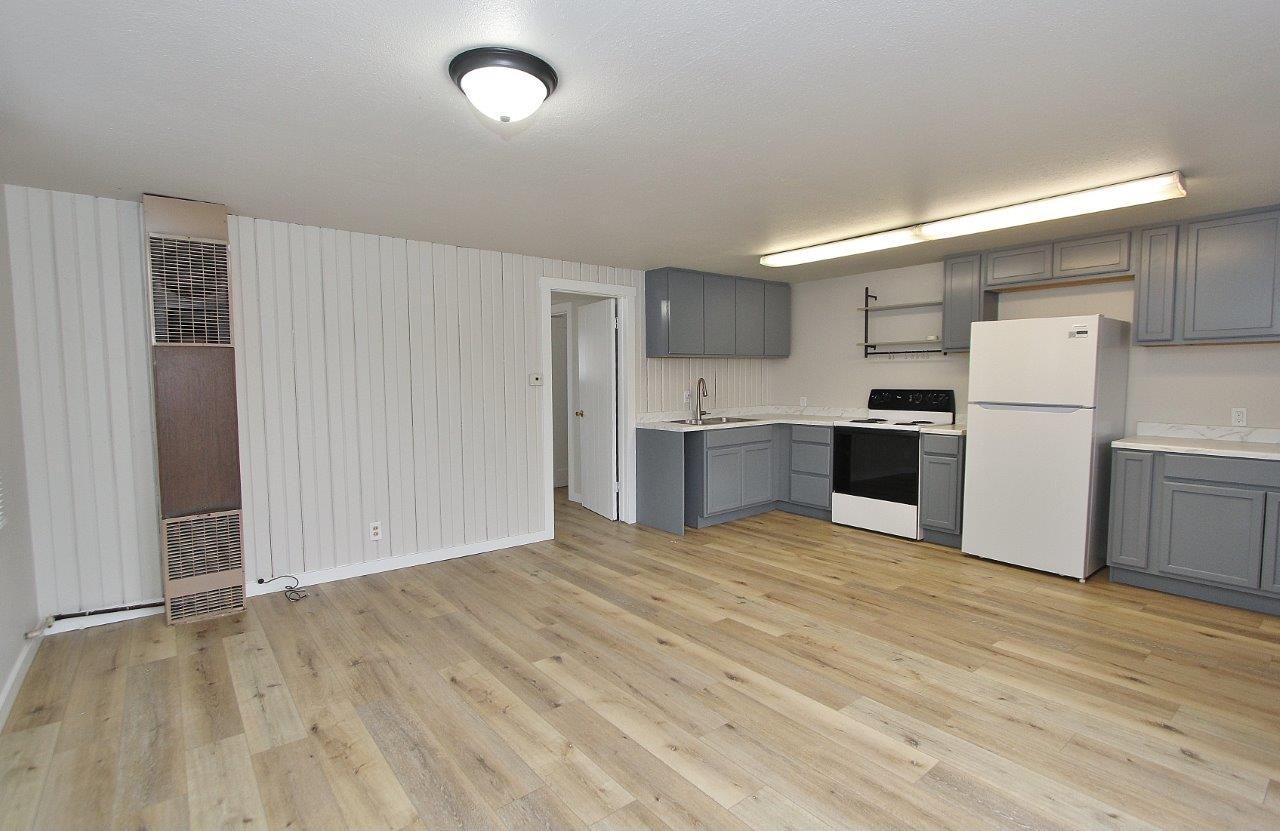 812 S Washington Ave - Photo 4 of 19