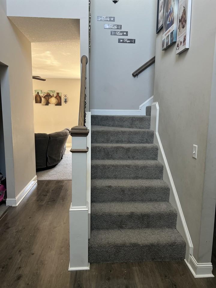 460 Thorp Cir #1 - Photo 5 of 29