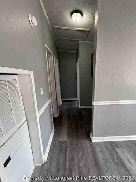 126 Oak St - Photo 4 of 9