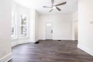 featured image of 332 S Detroit St #A