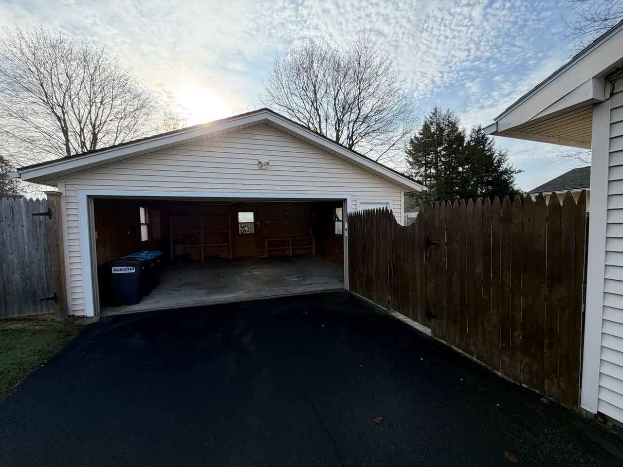101 Imperial Ave - Photo 3 of 12