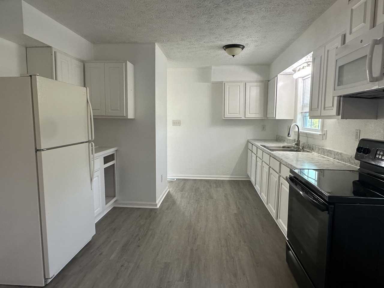 29 Holly Grove Rd - Photo 4 of 14