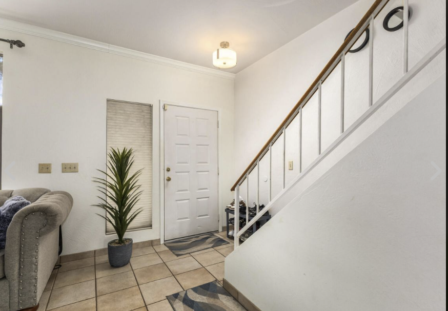 500 N Roosevelt Ave #1 - Photo 2 of 23