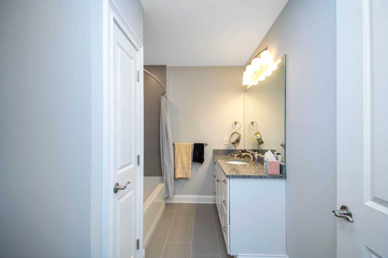 3 Arlington Rd #201 - Photo 3 of 15